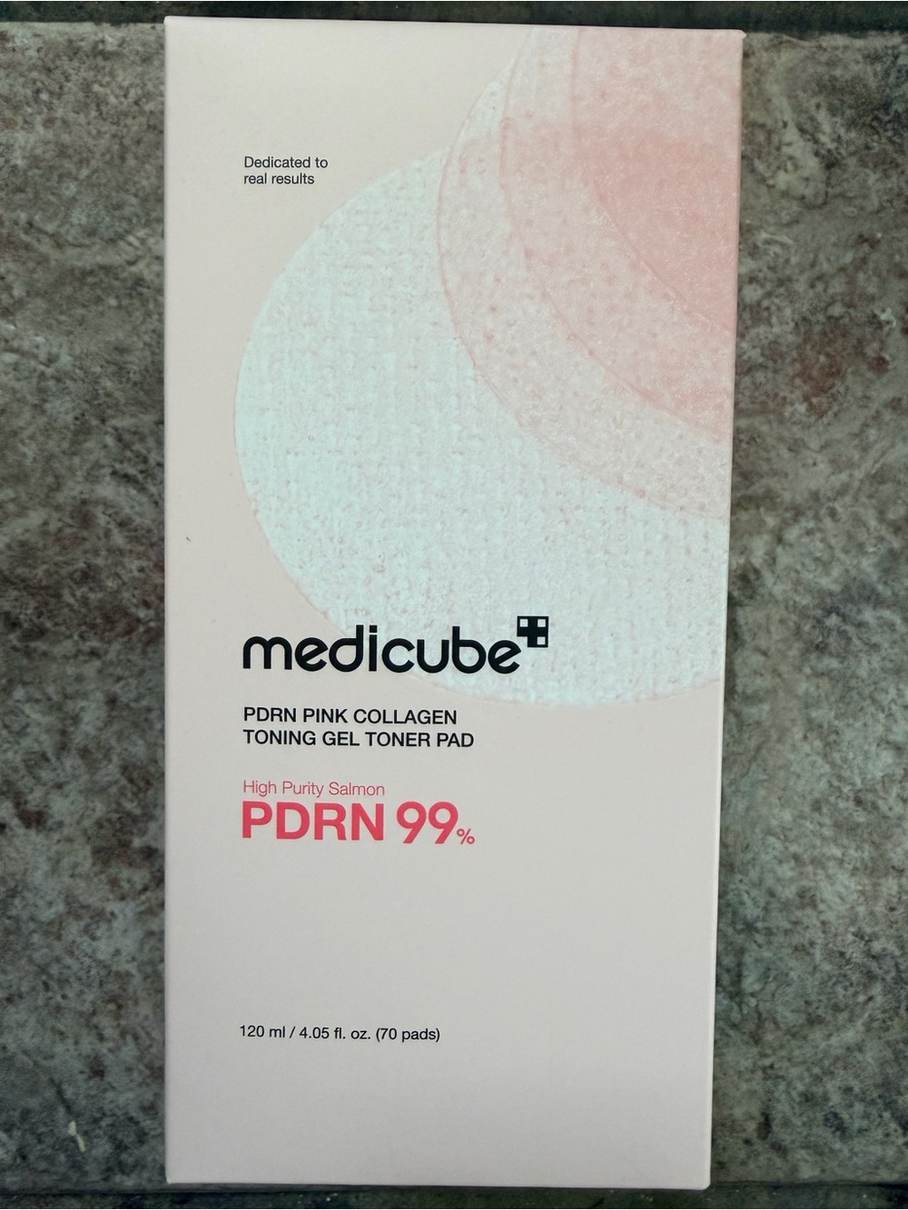 Medicube PDRN Pink Collagen Toning Gel Toner Pads - Picture 2 of 3